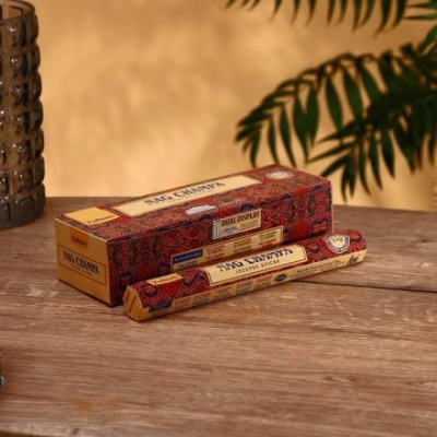 Благовония NAG CHAMPA "Tulasi" 15 аромапалочек Original