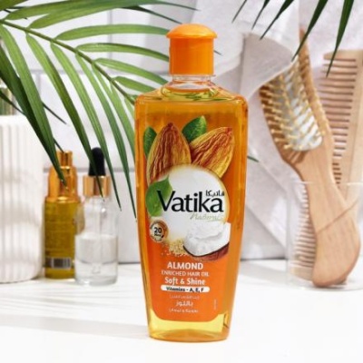 Масло для волос Dabur VATIKA Almond Enriched обогащённое миндалём, 200 мл