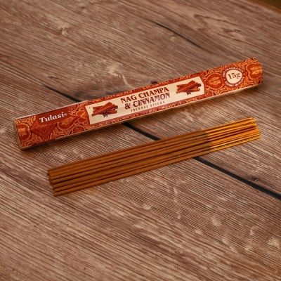 Благовония NAG CHAMPA "Tulasi" 15 аромапалочек Cinnamon